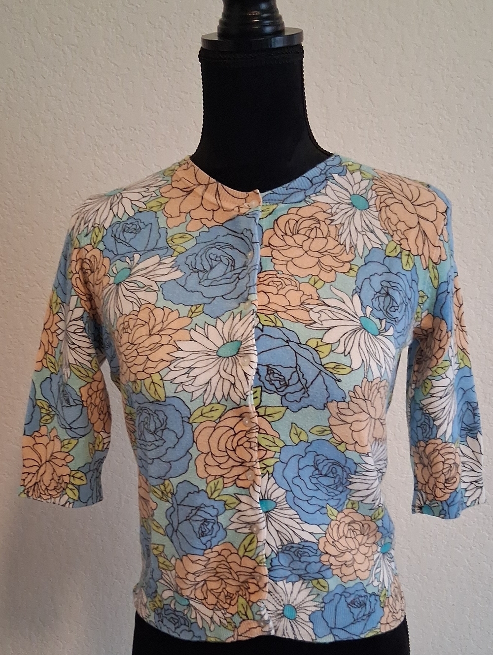Grace Floral Button-Down Top in Blue, Cream and Green